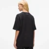 Αποκλειστικό χαλαρό T-shirt «Karl told me» Αποκλειστικό χαλαρό T-shirt «Karl told me»