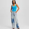 ΧΑΛΑΡΩΤΙΚΟ JEANS ΜΕ ΧΡΩΜΑΤΙΚΑ ΤΜΗΜΑΤΑ