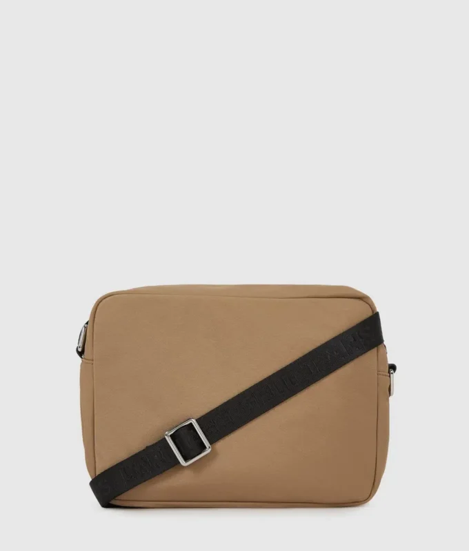Χρηστική τσάντα crossbody με κορδόνι Χρηστική τσάντα crossbody με κορδόνι