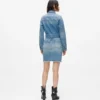 Φόρεμα τζιν με ζώνη Φόρεμα τζιν με ζώνη