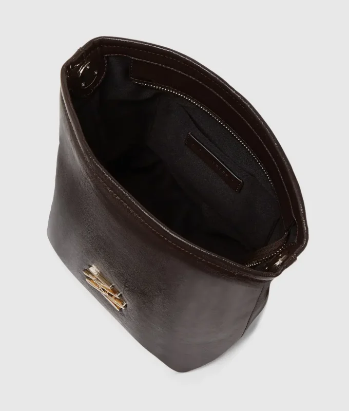 K/Autograph μικρή γυαλιστερή τσάντα τύπου bucket