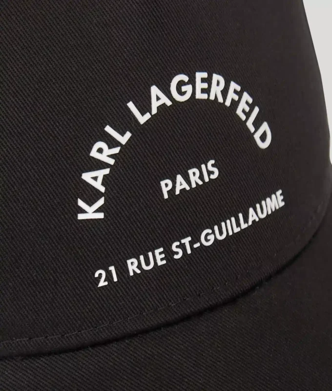ΚΑΠΟΥΣΑ RUE ST-GUILLAUME ΚΑΠΟΥΣΑ RUE ST-GUILLAUME