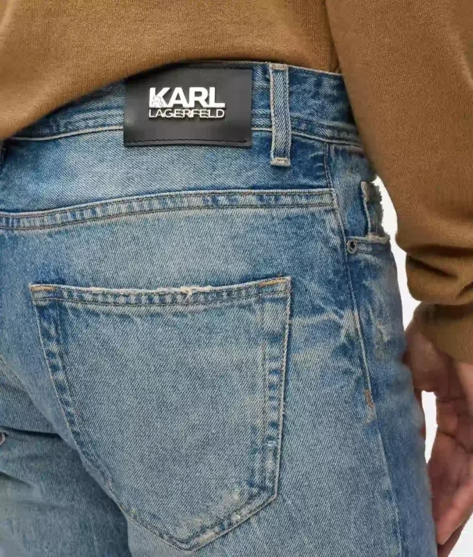 Κλασικό τζιν Κλασικό τζιν
