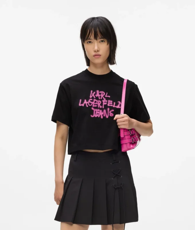Κοντό T-shirt με γκράφιτι Κοντό T-shirt με γκράφιτι