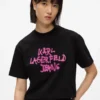 Κοντό T-shirt με γκράφιτι Κοντό T-shirt με γκράφιτι