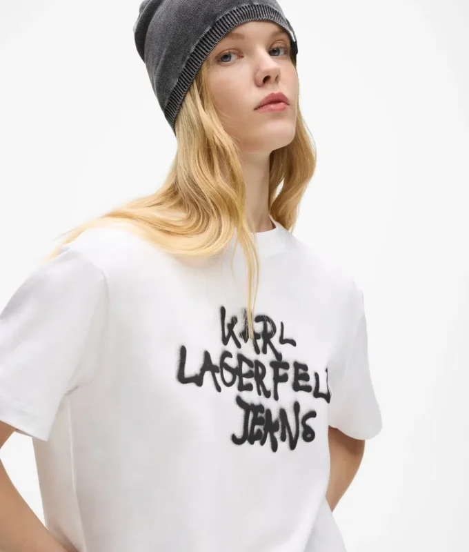 Κοντό T-shirt με γκράφιτι Κοντό T-shirt με γκράφιτι