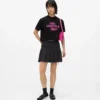Κοντό T-shirt με γκράφιτι Κοντό T-shirt με γκράφιτι