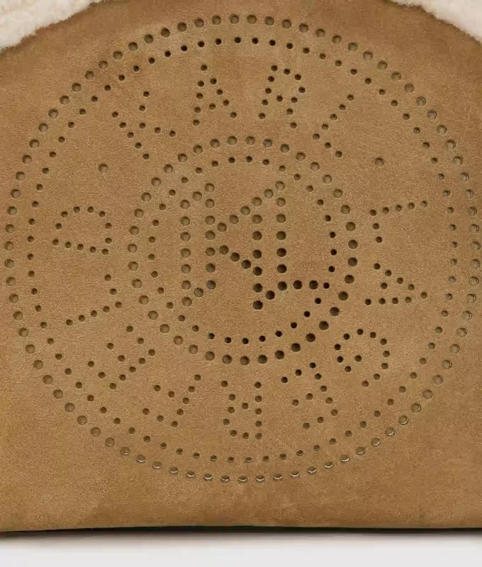Μικρή τσάντα tote K/Circle από δέρμα προβάτου Μικρή τσάντα tote K/Circle από δέρμα προβάτου