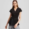ΜΠΛΟΥΖΑ ΜΕ V-NECK ΜΠΛΟΥΖΑ ΜΕ V-NECK