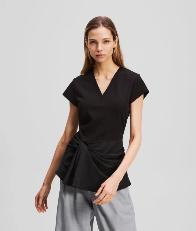 ΜΠΛΟΥΖΑ ΜΕ V-NECK ΜΠΛΟΥΖΑ ΜΕ V-NECK