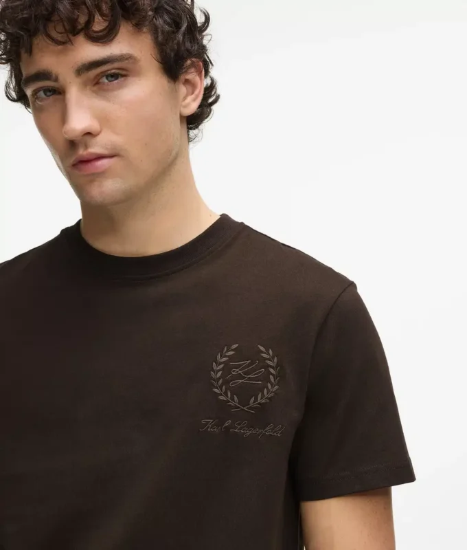 Μπλουζάκι loungewear με έμβλημα