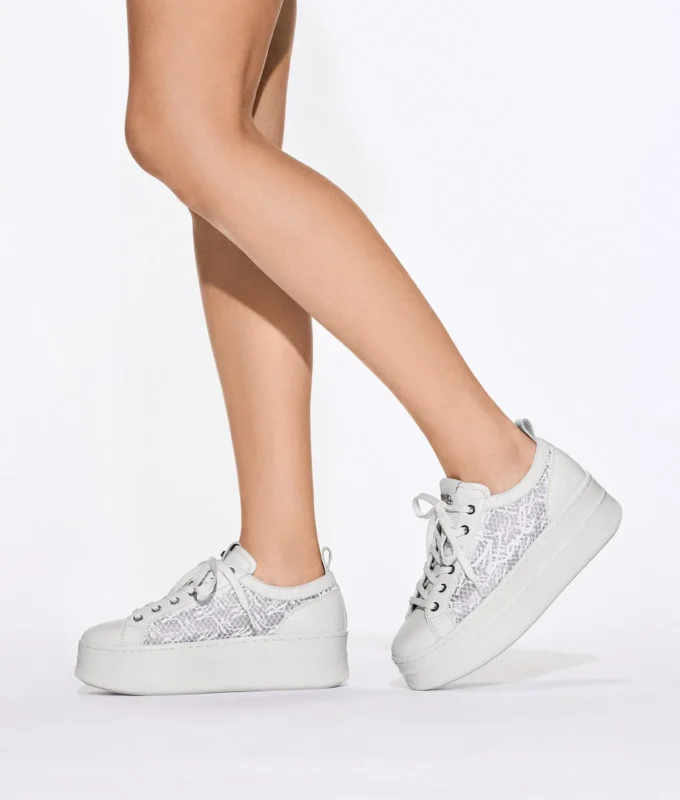 ΠΑΠΟΥΤΣΙΑ KOBE SIGNATURE
