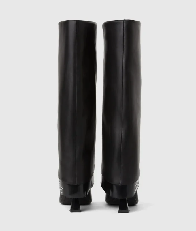 Ψηλές μπότες με αναδιπλούμενο στέλεχος
