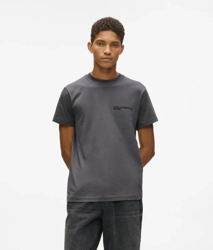SLIM-FIT T-SHIRT