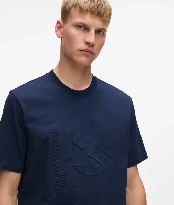 T-shirt με ανάγλυφο μονόγραμμα T-shirt με ανάγλυφο μονόγραμμα