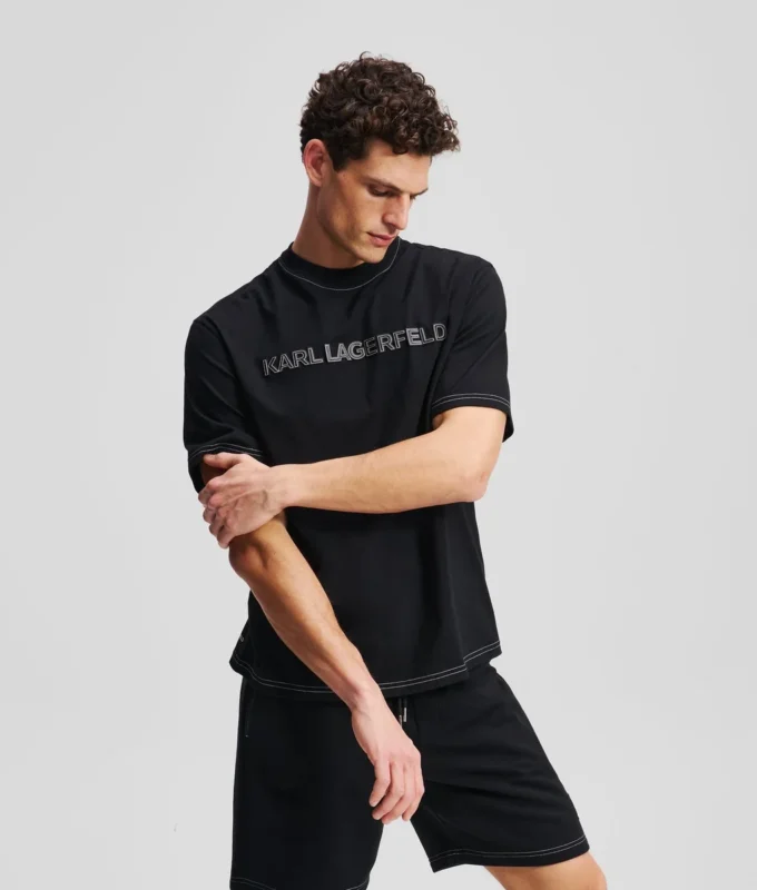 T-SHIRT ΜΕ ΚΟΝΤΡΑΣΤ ΡΑΦΕΣ T-SHIRT ΜΕ ΚΟΝΤΡΑΣΤ ΡΑΦΕΣ