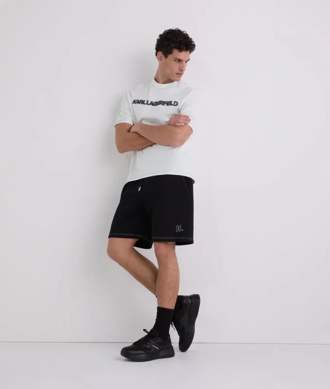 T-SHIRT ΜΕ ΚΟΝΤΡΑΣΤ ΡΑΦΕΣ T-SHIRT ΜΕ ΚΟΝΤΡΑΣΤ ΡΑΦΕΣ