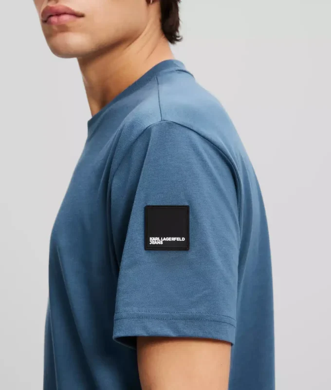 T-SHIRT ΜΕ ΛΟΓΟΤΥΠΟ T-SHIRT ΜΕ ΛΟΓΟΤΥΠΟ