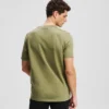 T-SHIRT ΜΕ ΤΣΕΠΗ ΣΤΟ ΣΤΉΘΟΣ T-SHIRT ΜΕ ΤΣΕΠΗ ΣΤΟ ΣΤΉΘΟΣ