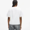 T-shirt με V λαιμόκοψη και χαρακτηριστικό στρίφωμα T-shirt με V λαιμόκοψη και χαρακτηριστικό στρίφωμα